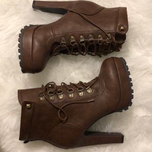 ShoeDazzle  Bootie Womens Brown Size 5.5 Regular